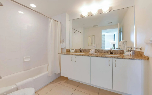 Global Luxury Suites at One Broadway