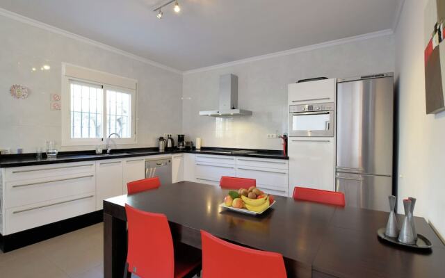 Modern Villa in Arenas with Private Pool