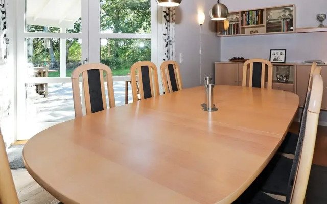 6 Person Holiday Home in Hadsund-by Traum