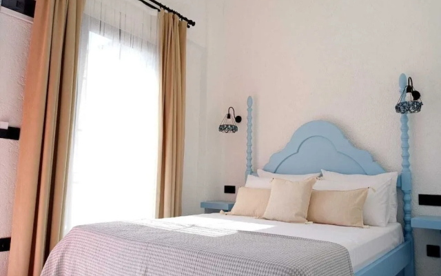Alacati Otel Lalasa