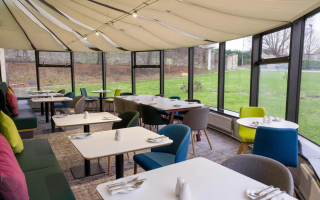Holiday Inn Doncaster A1