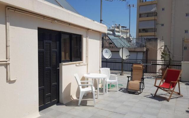 Terrace Roof Room @ Koridallos Metro St. & Piraeus Port