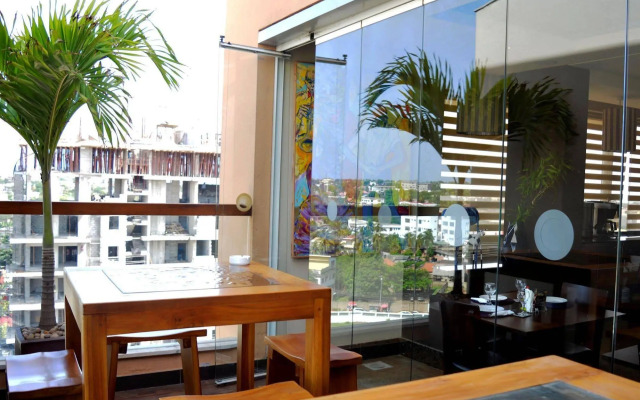 Roots Hotel Apartment