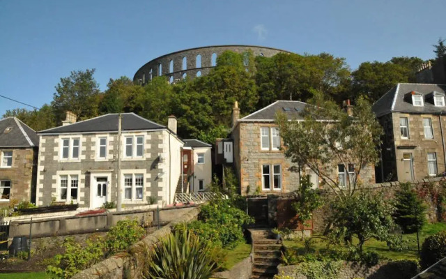 Invercloy Guest House