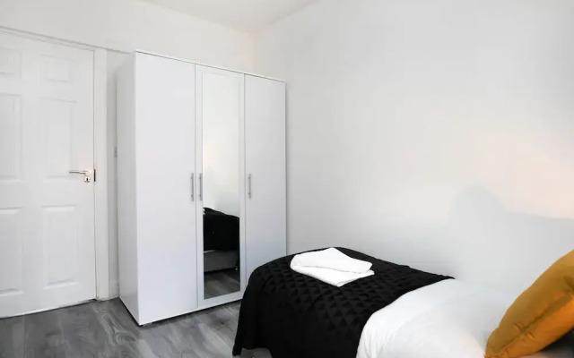 Nottingham Top Serviced Home