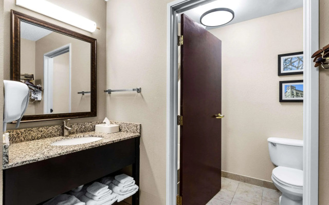 Comfort Inn Evansville East