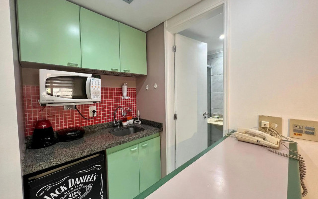 QI Intelligence Flat Ibirapuera próximo do metrô Moema UH1306