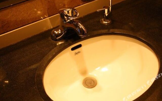 Jinding Hotel