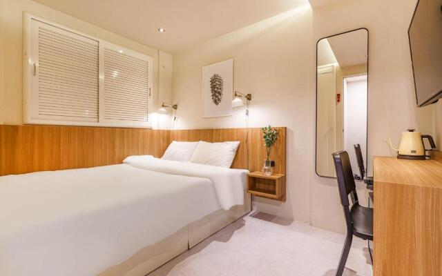 Hotel Less Seoul