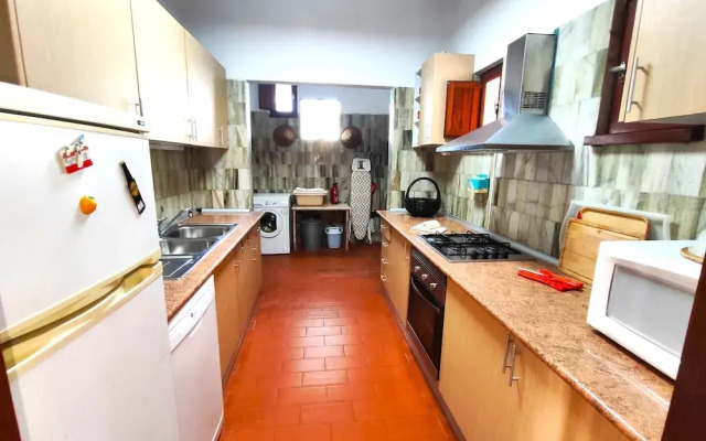 Albufeira Açoteias Villa by Homing