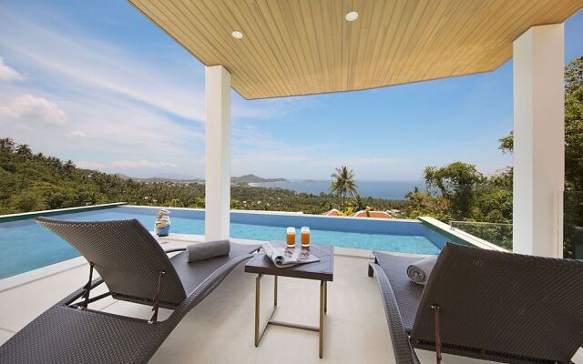 Villa the wave