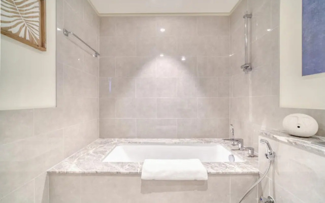 City Living at Its Best Near Burj Khalifa