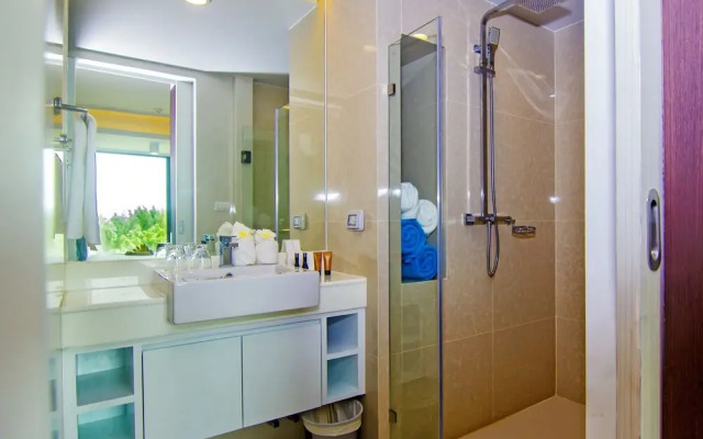 The Aristo Resort 420