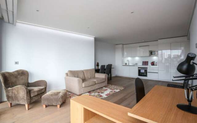 Modern 1 Bed in the Perfect Location- Very Central