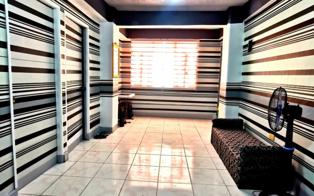 Cabantuan City PNY TRANSIENT INN 2