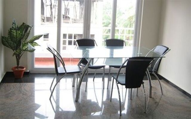 Falcons Nest Service Apartment-Lawsons Bay