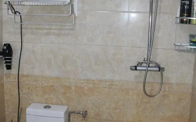 Guang Long Apartment
