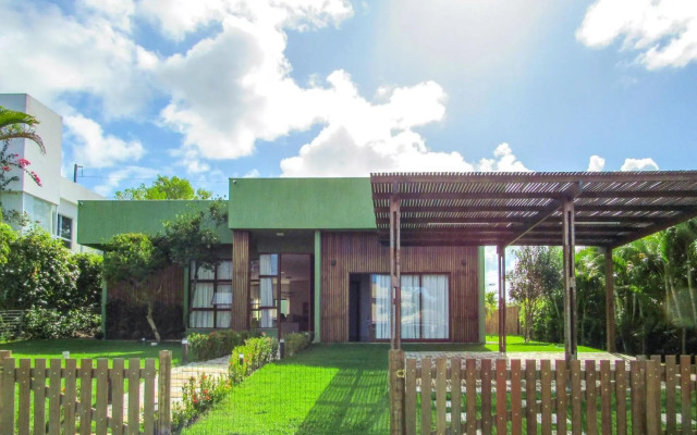 Casa c otima infraestrutura e piscina, Camacari BA