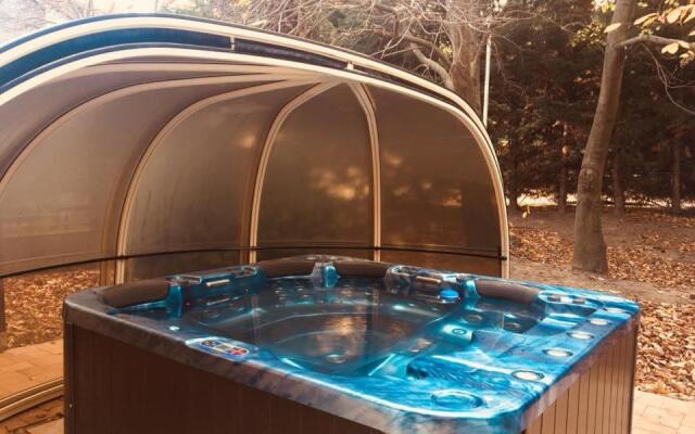 Solar Club Hotel
