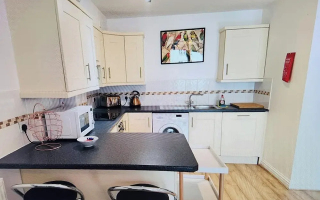 Flat 4 Pembroke Court