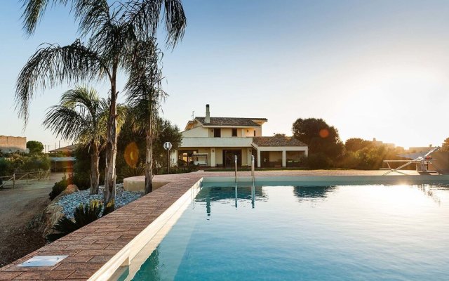 Wonderful Villa With Swimming Pool Nearby Marsala Just 5Km From The Sea