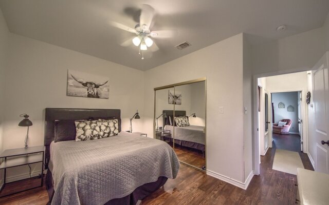 Ss 6b Teckelhaus 2 Bedroom Condo by RedAwning