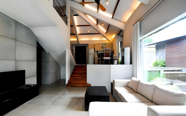 K Gallery Hotel