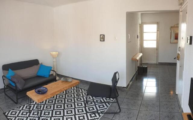 Apartment 400 Meters From the Beach