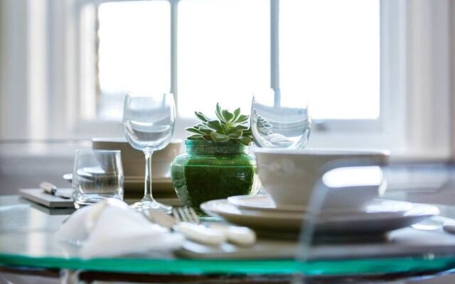 Veeve - Chelsea Rooftops