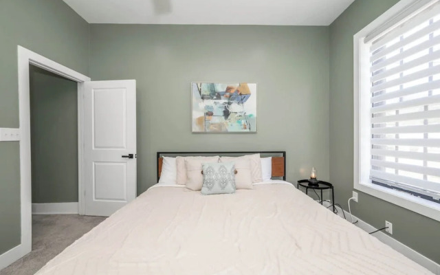 The Baymiller Row - For 6!