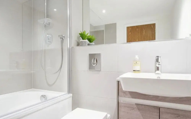 Modern Luxury - Grand Exchange Bracknell