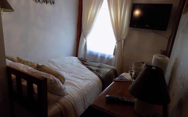 Driftwood Hotel