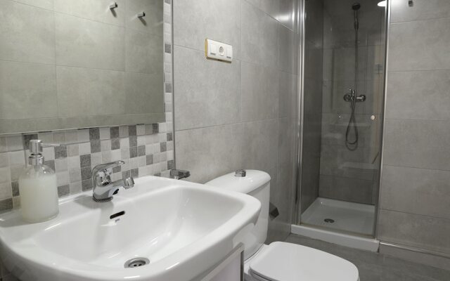 Apartamentos Paloma 3000