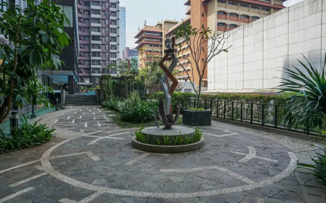 Best Price Studio Apartment at Tamansari Semanggi