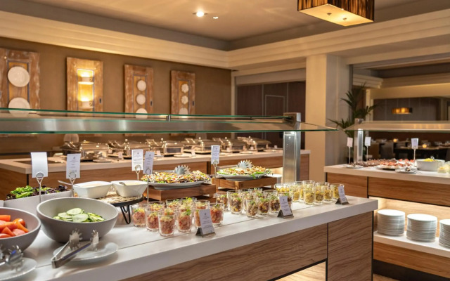 Onyria Quinta da Marinha Hotel