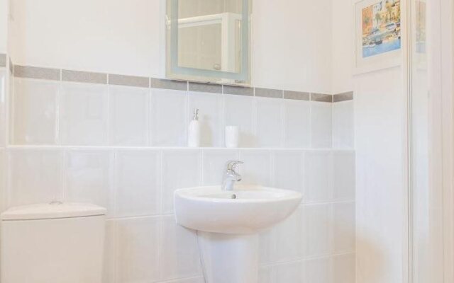 Camstay Townhouse