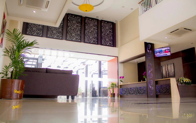 Padjadjaran Suites Resort & Convention