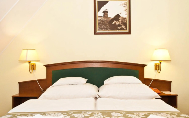 Klastrom Hotel