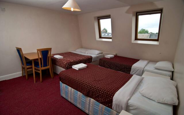 Plaza Hotel Hammersmith