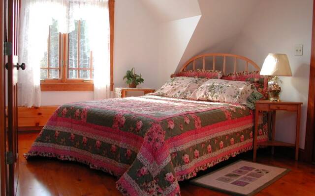 Three Pines Bed and Breakfast