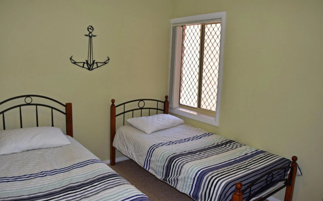 Village Centre 3 South West Rocks