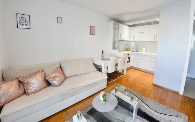 Apartment Lucija
