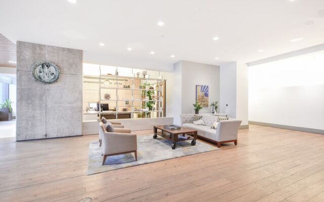 Global Luxury Suites at Seaport