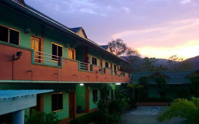 Wanliya Resort
