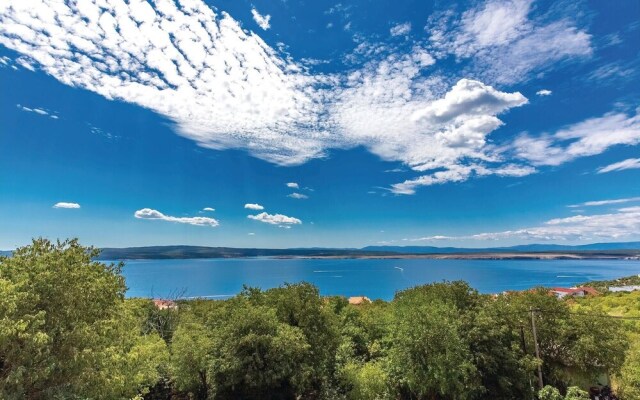 Amazing Home in Dramalj With Wifi and 2 Bedrooms