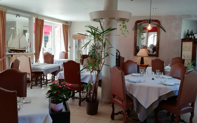 Logis Hôtel de Bretagne