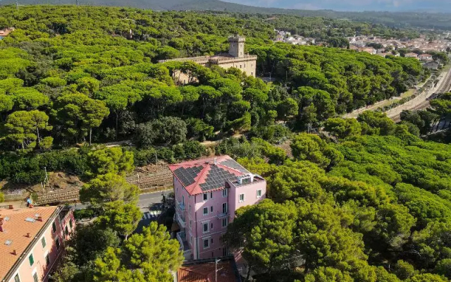 Castiglioncello Suites