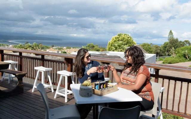 Whalesong Hotel & Spa