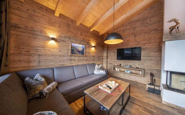 Serene Chalet in Neukirchen near Wildkogel Ski Arena
