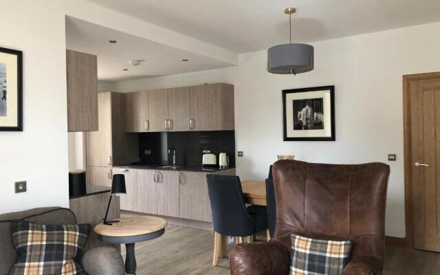 Royal Golf Apartments